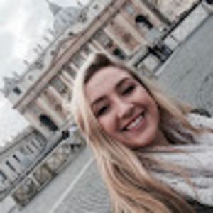 Meet your Posher, Casey